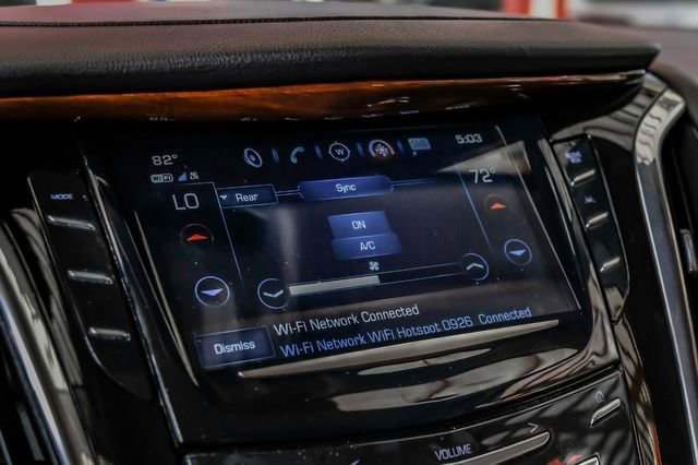 Used 2018 Cadillac Escalade ESV Premium Luxury AWD/4WD image 32