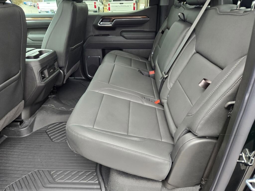 New 2026 Chevrolet Silverado 1500 LT Trail Boss w/ Convenience Package II image 16