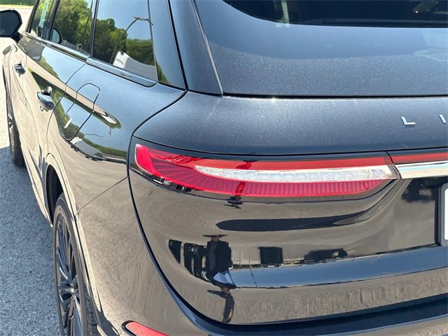 New 2025 Lincoln Corsair Grand Touring w/ Jet Appearance Package image 12