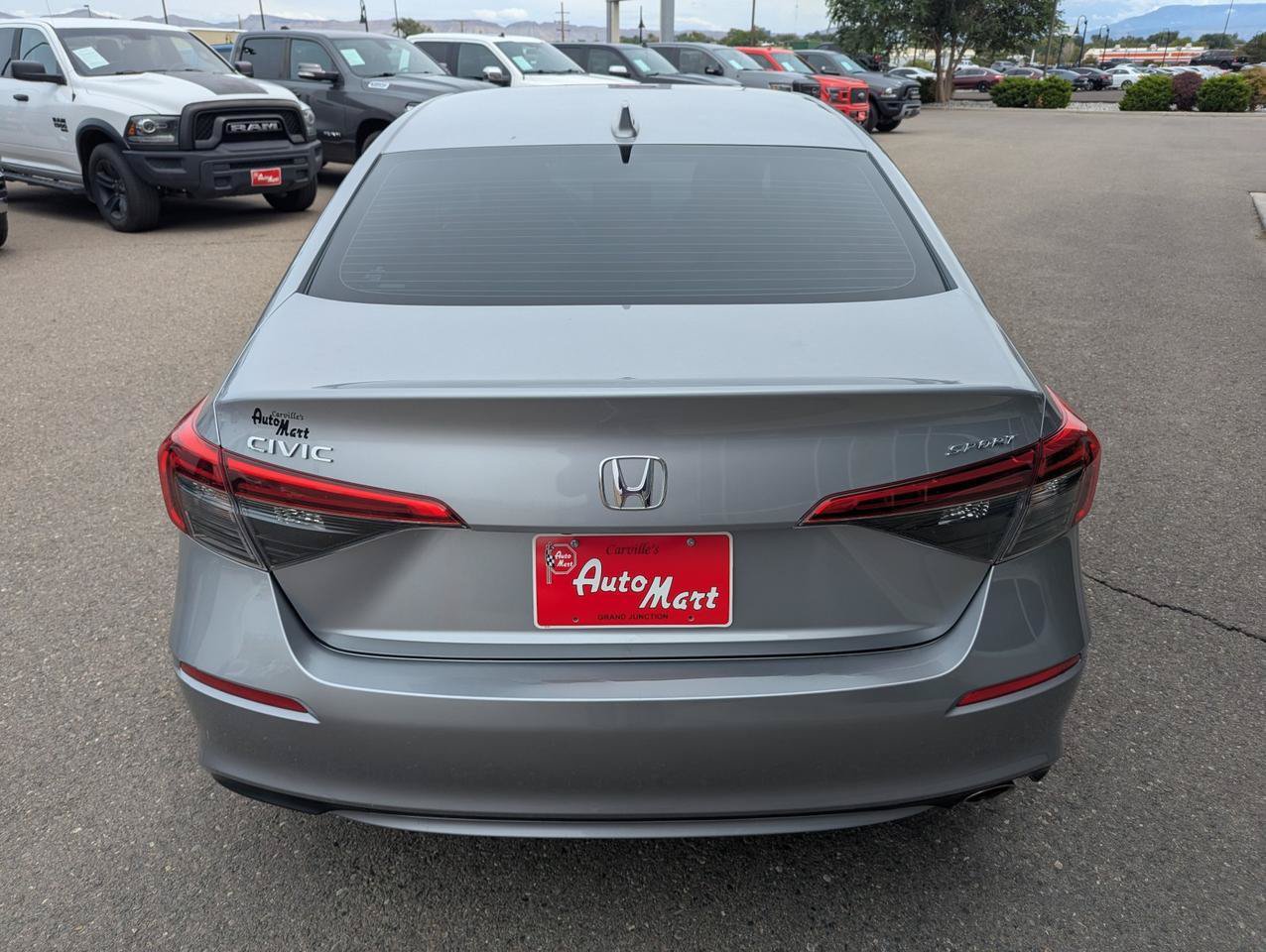 Used 2022 Honda Civic Sport image 4