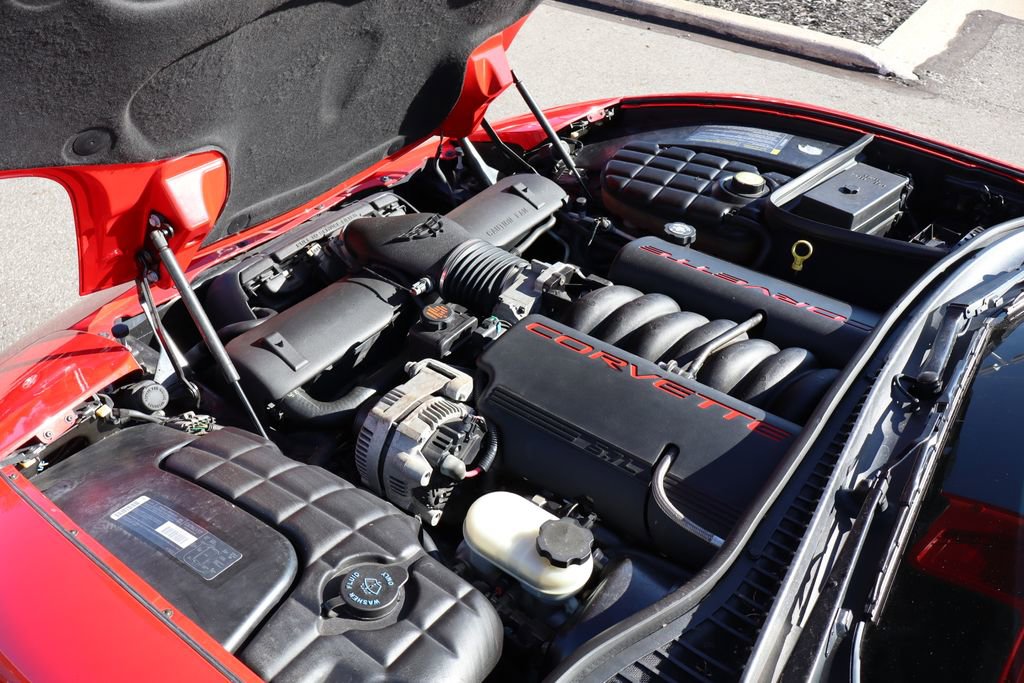 Used 2000 Chevrolet Corvette Convertible image 37