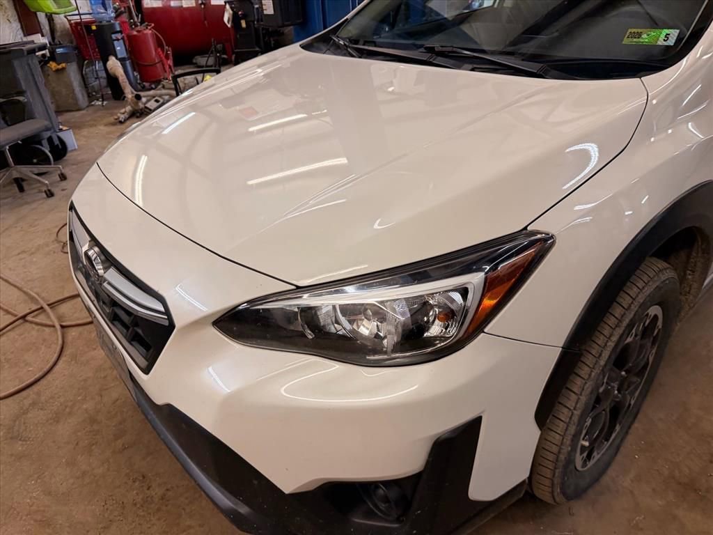 Used 2021 Subaru Crosstrek 2.0i image 6