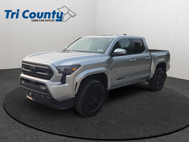 Certified 2025 Toyota Tacoma SR5 AWD/4WD image 3