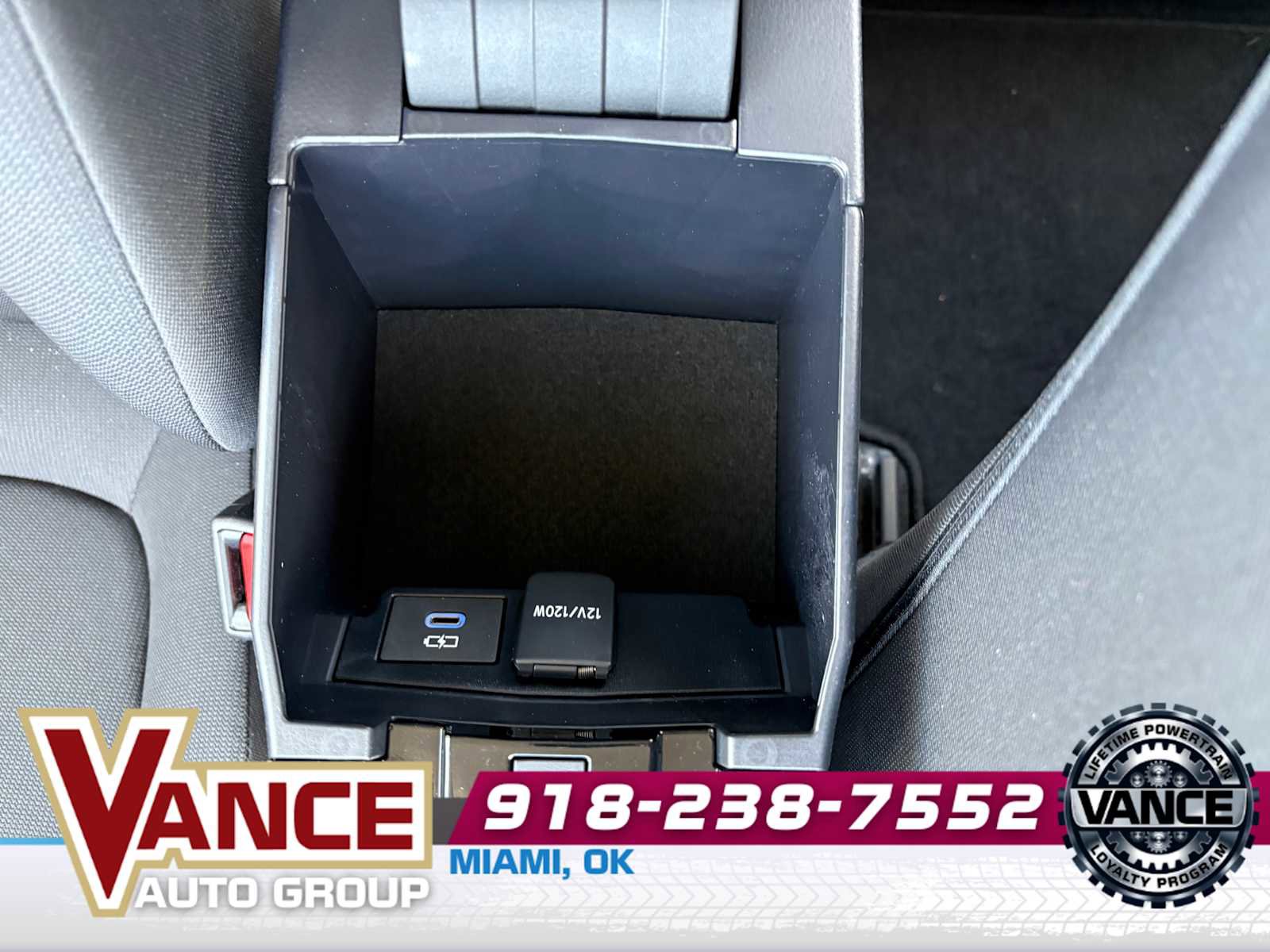 Used 2022 Toyota Corolla LE image 33