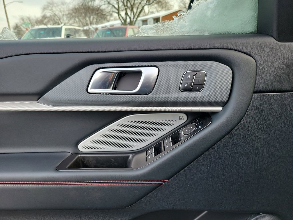 New 2026 Ford Explorer ST w/ Sun And Sound Package image 18