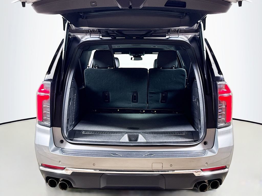 Certified 2025 Chevrolet Suburban Premier image 25