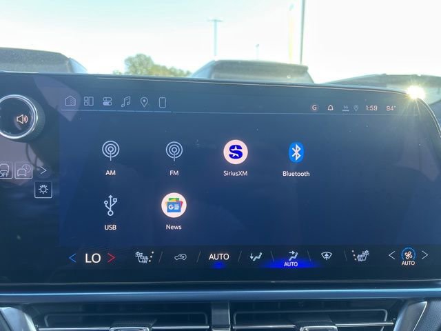 New 2026 Chevrolet Equinox EV LT image 24