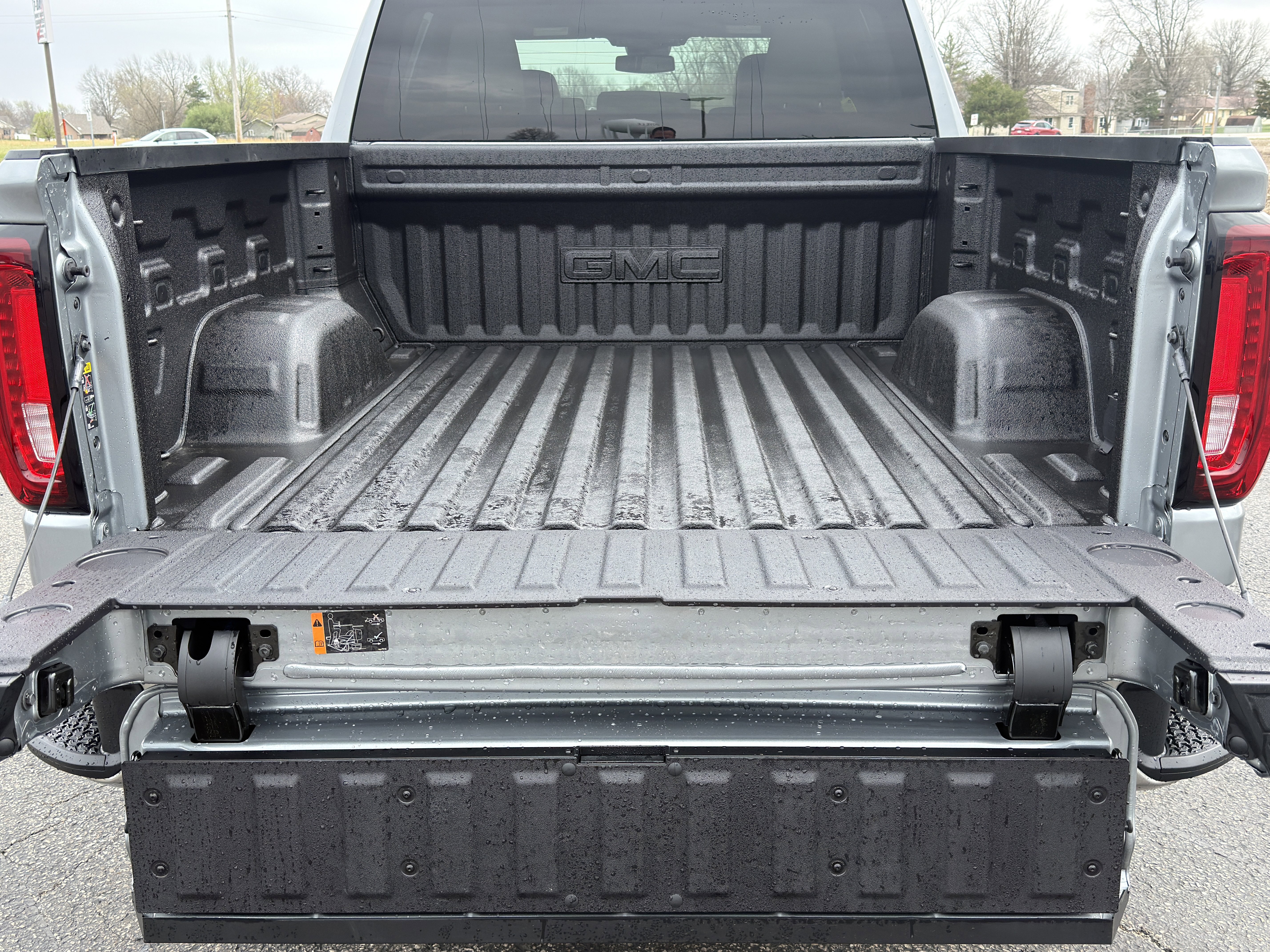 New 2026 GMC Sierra 1500 SLT w/ SLT Premium Package image 11