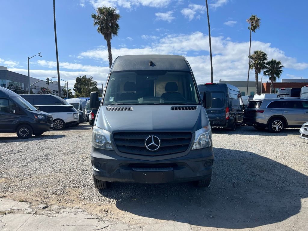 Used 2018 Mercedes-Benz Sprinter 2500 image 2
