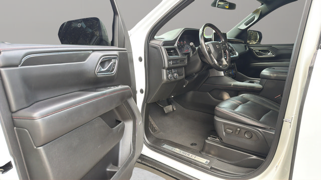 Used 2021 Chevrolet Suburban RST AWD/4WD image 9