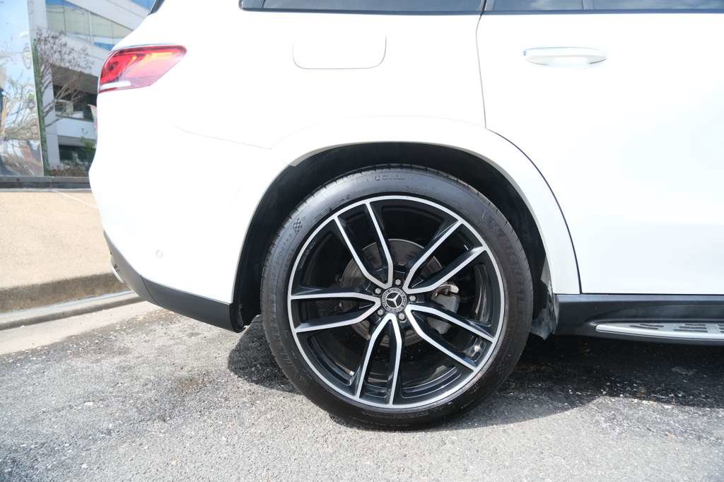 Used 2020 Mercedes-Benz GLS 580 4MATIC image 12