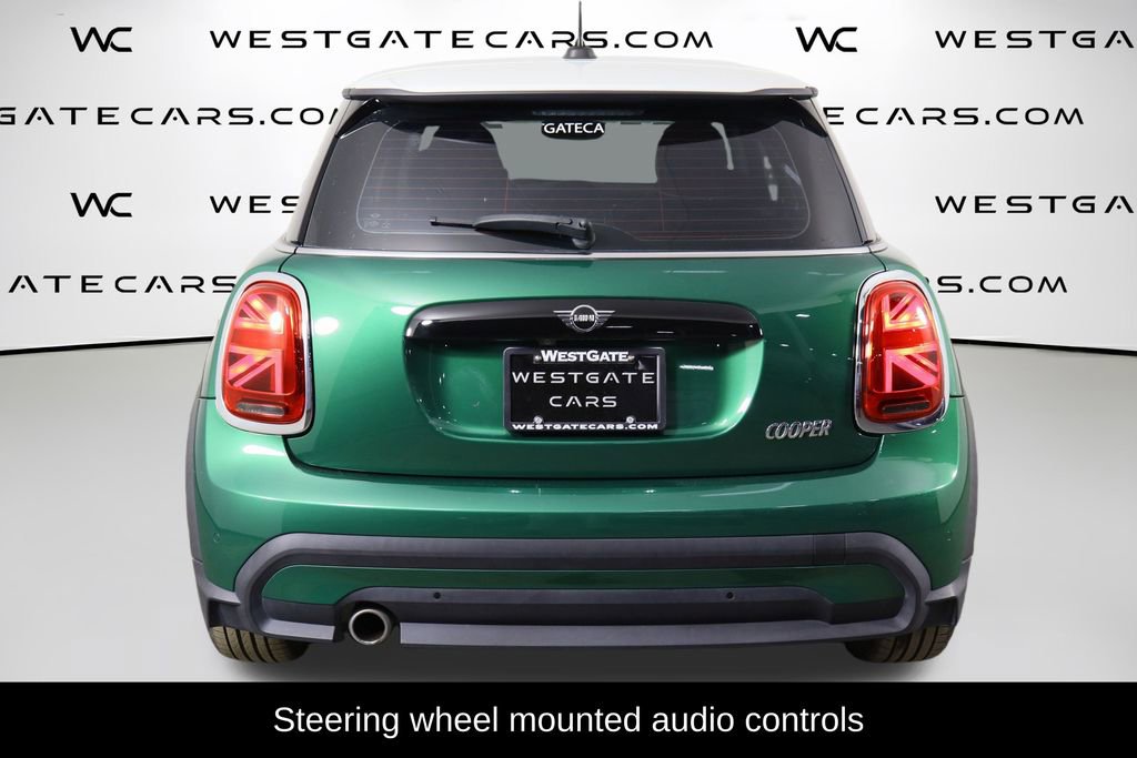 Used 2023 MINI Cooper 2-Door Hardtop w/ Signature Upholstery Package image 4