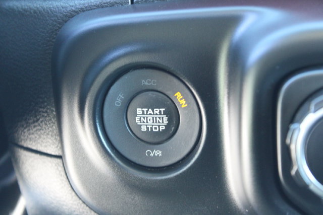 Used 2023 Jeep Wrangler Unlimited Rubicon w/ LED Lighting Group AWD/4WD image 22