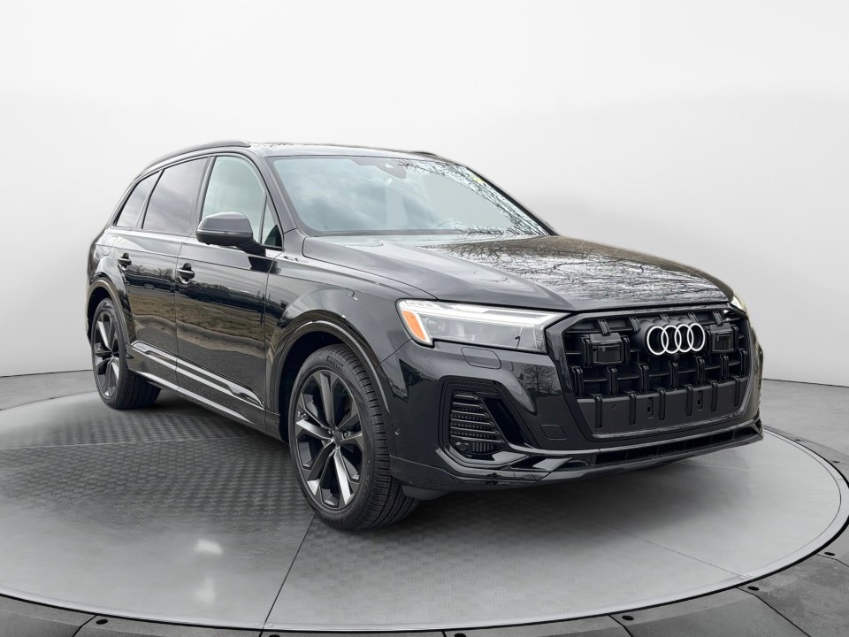 New 2026 Audi Q7 3.0T Premium Plus