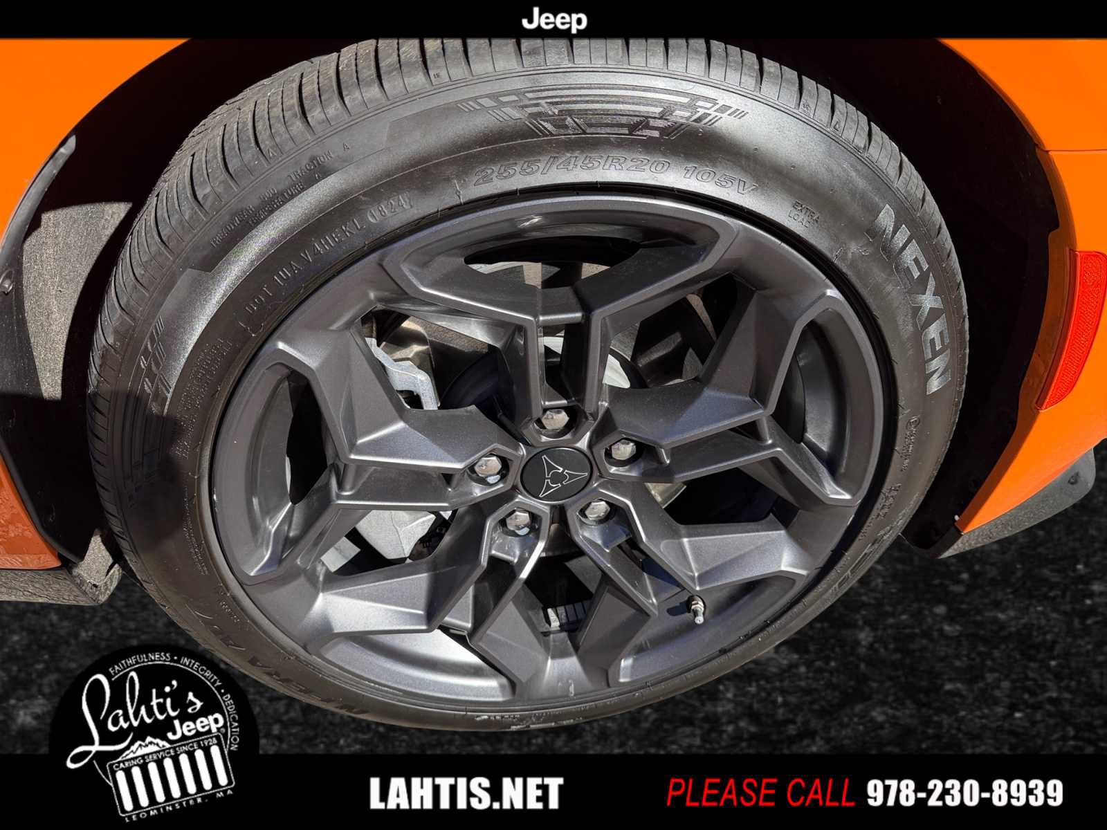 Used 2025 Dodge Charger R/T w/ Quick Order Package 25M R/T image 10