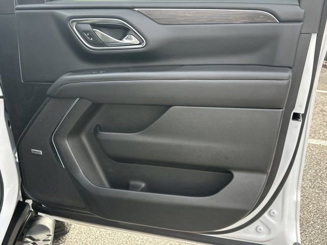 Used 2024 Chevrolet Tahoe Z71 image 17