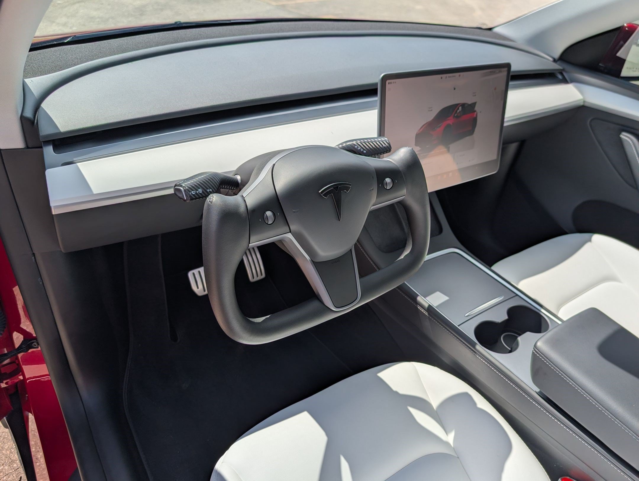 Used 2024 Tesla Model Y Performance AWD/4WD image 3