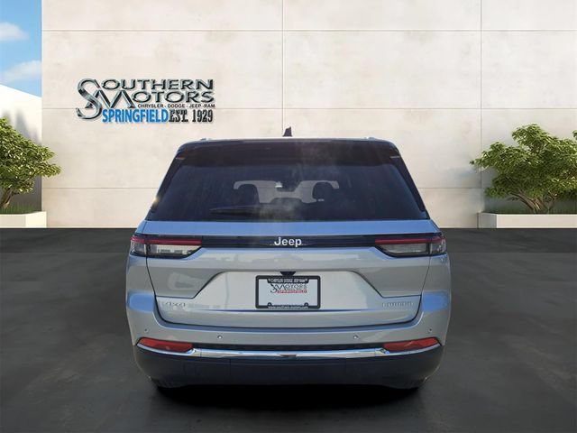 New 2026 Jeep Grand Cherokee Laredo X AWD/4WD image 4