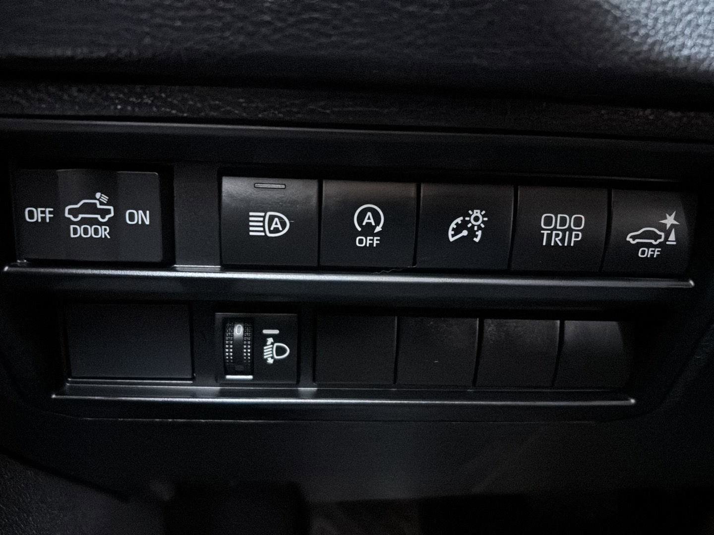 Used 2022 Toyota Tundra SR5 AWD/4WD image 29