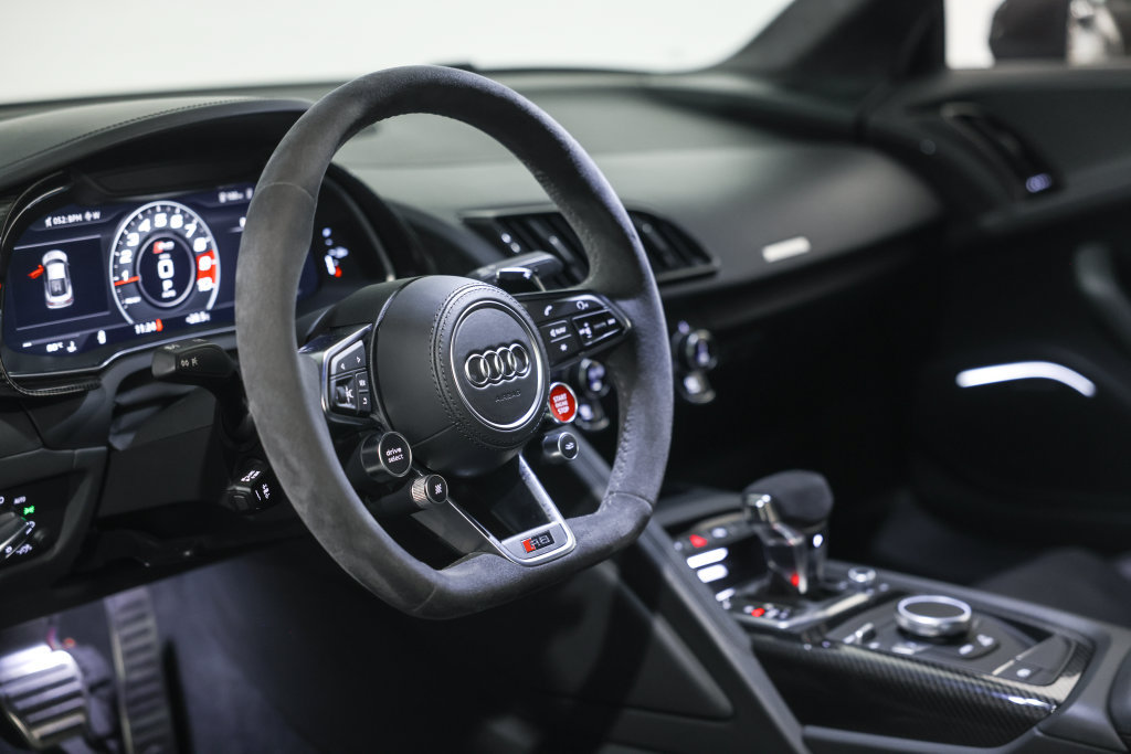 Used 2021 Audi R8 V10 performance w/ Full Leather Package AWD/4WD image 27