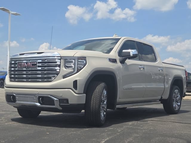 New 2026 GMC Sierra 1500 Denali w/ Denali Reserve Package AWD/4WD image 14