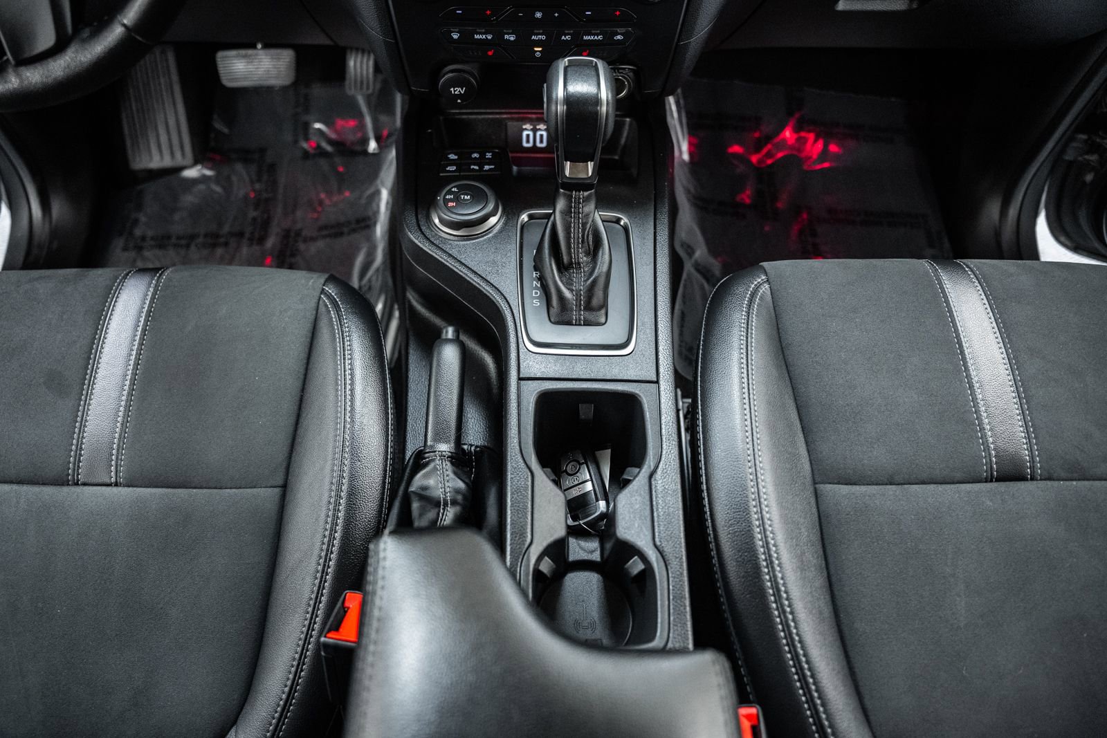 Certified 2022 Ford Ranger Lariat w/ Tremor Off-Road Package image 37