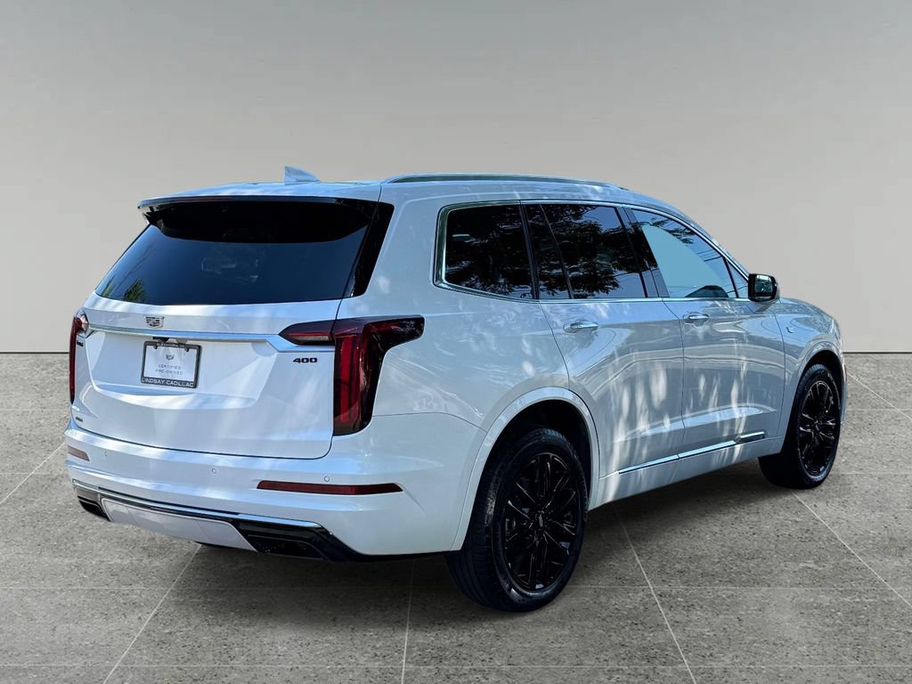 Used 2024 Cadillac XT6 Premium Luxury w/ LPO, Floor Liner Package AWD/4WD image 10