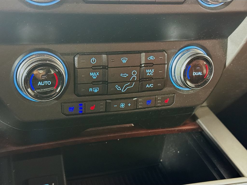 Used 2019 Ford F250 King Ranch w/ FX4 Off-Road Package AWD/4WD image 18