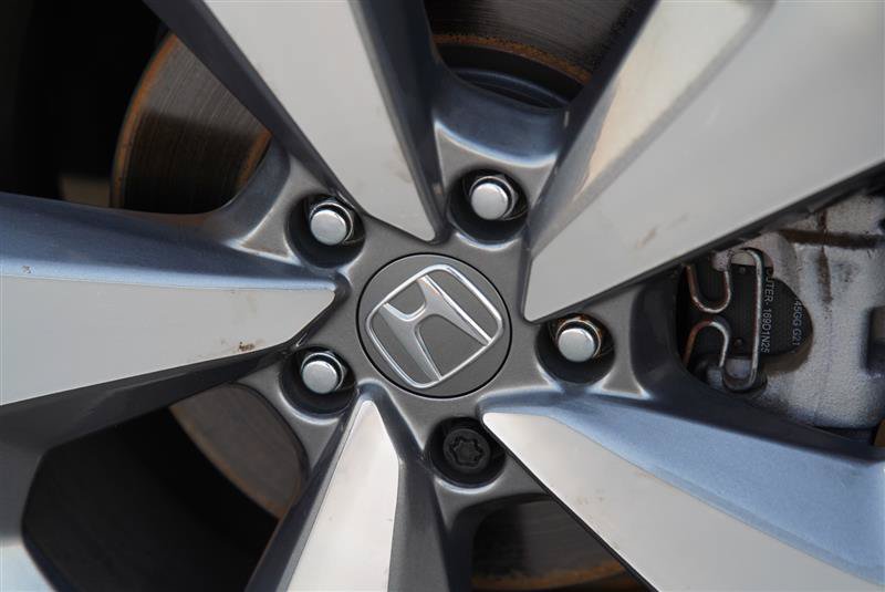 Used 2019 Honda Accord Touring image 14