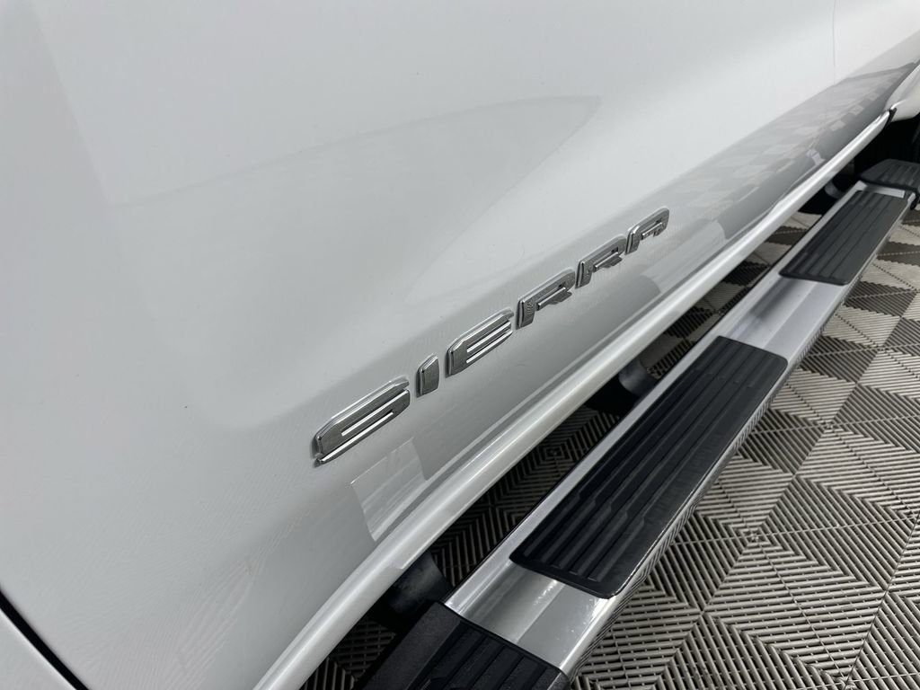 Used 2025 GMC Sierra 1500 SLT image 31