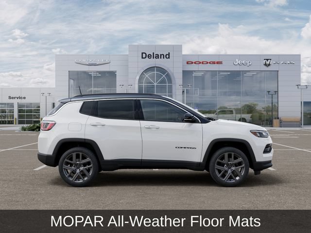 New 2026 Jeep Compass Limited w/ Sun, Sound & Navigation Group AWD/4WD image 32