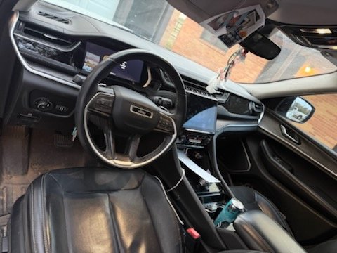 Used 2022 Jeep Grand Cherokee Limited RWD image 4