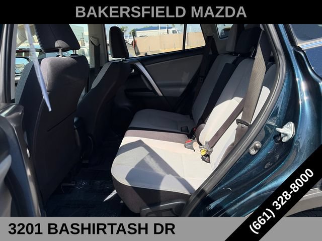 Used 2018 Toyota RAV4 XLE FWD image 23
