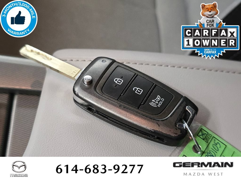 Used 2021 Hyundai Palisade SE AWD/4WD image 34