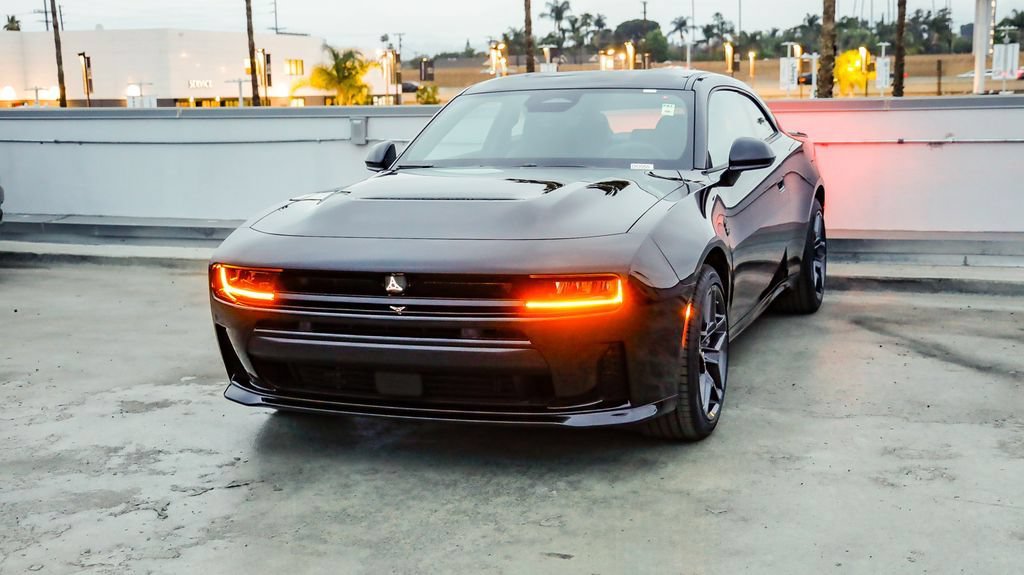 New 2026 Dodge Charger Scat Pack w/ Blacktop Package AWD/4WD image 4