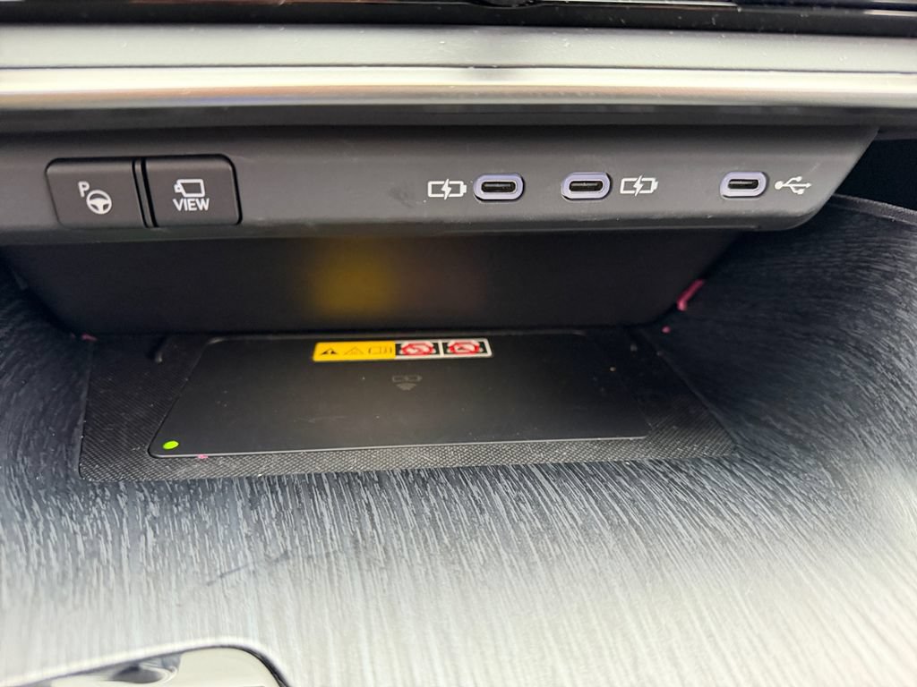 Certified 2026 Lexus RZ 450e AWD w/ Technology Package image 23