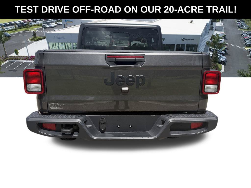 New 2026 Jeep Gladiator Sport AWD/4WD image 9