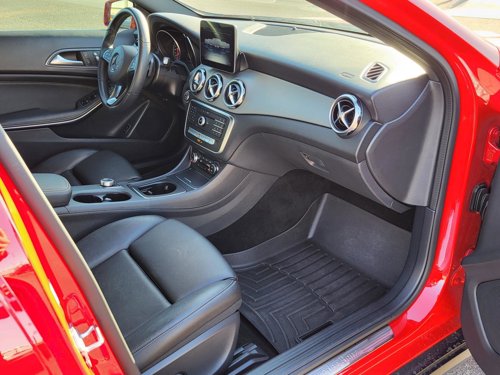 Used 2020 Mercedes-Benz GLA 250 image 9