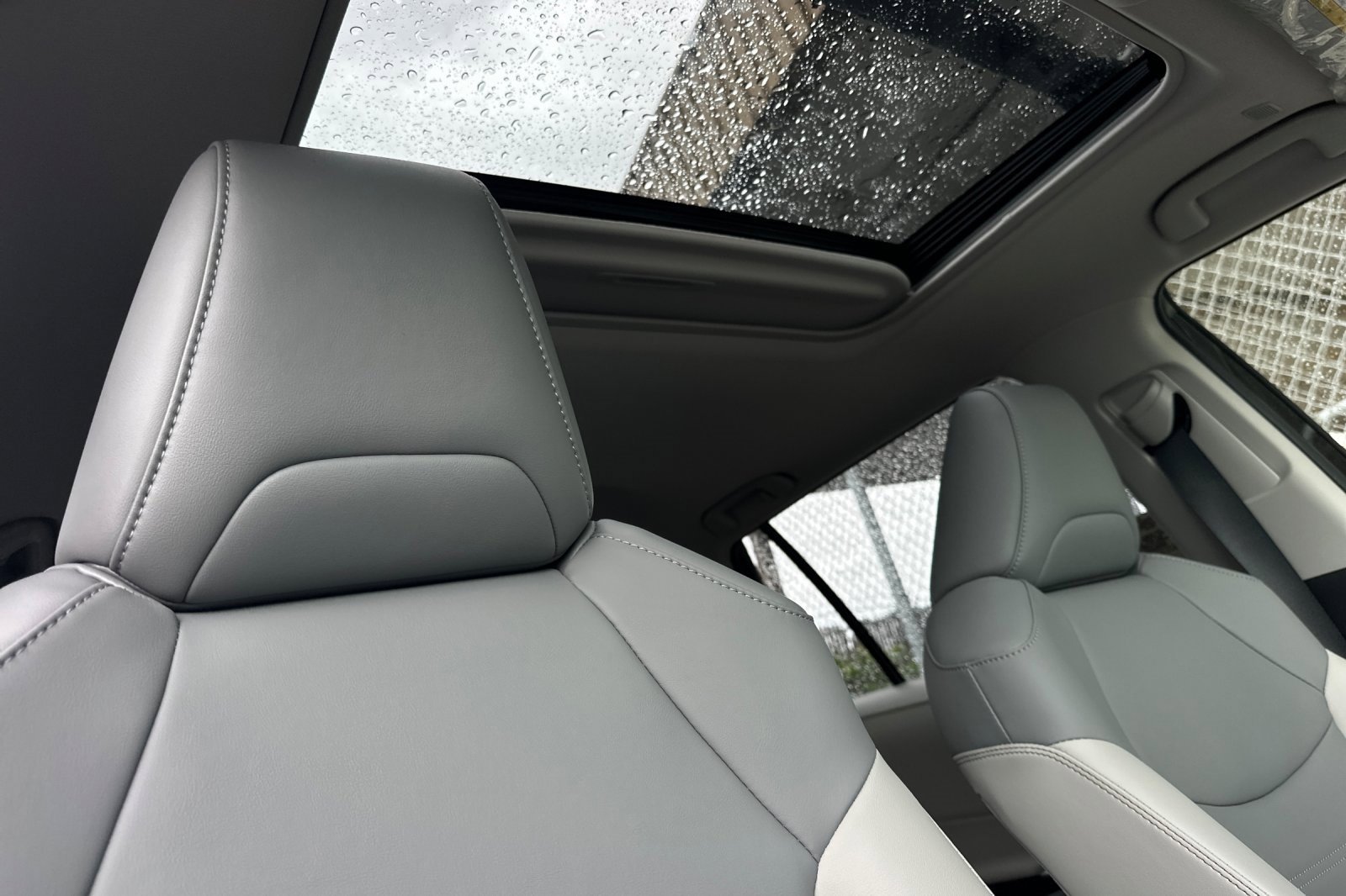 New 2025 Toyota RAV4 XLE Premium image 17