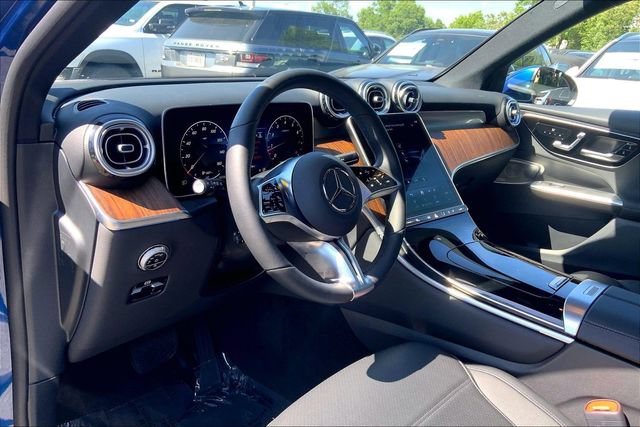 Used 2026 Mercedes-Benz GLC 300 4MATIC image 14