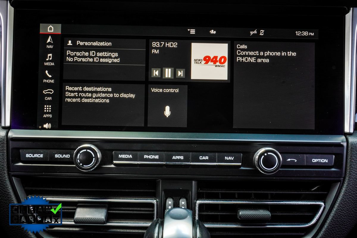 Used 2021 Porsche Macan S AWD/4WD image 25