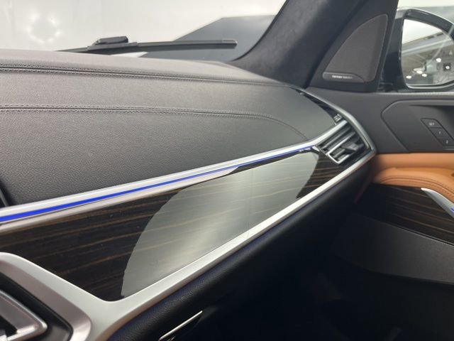 Used 2021 BMW X7 M50i w/ Cold Weather Package image 14