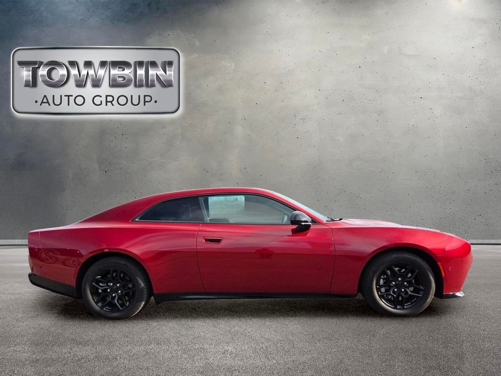 Used 2025 Dodge Charger Daytona R/T w/ Sun & Sound Package AWD/4WD image 3