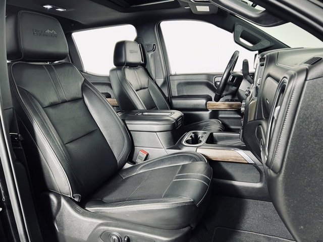 Used 2019 Chevrolet Silverado 1500 High Country image 19