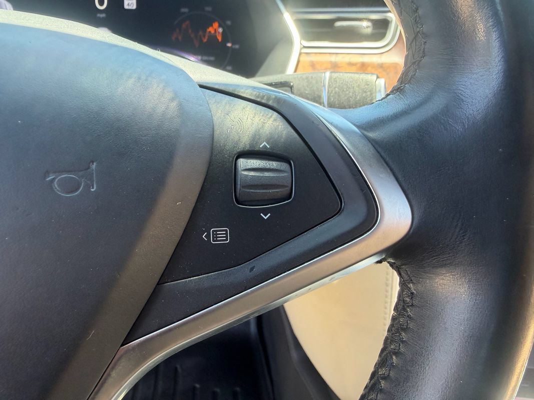 Used 2016 Tesla Model S 90D AWD/4WD image 28