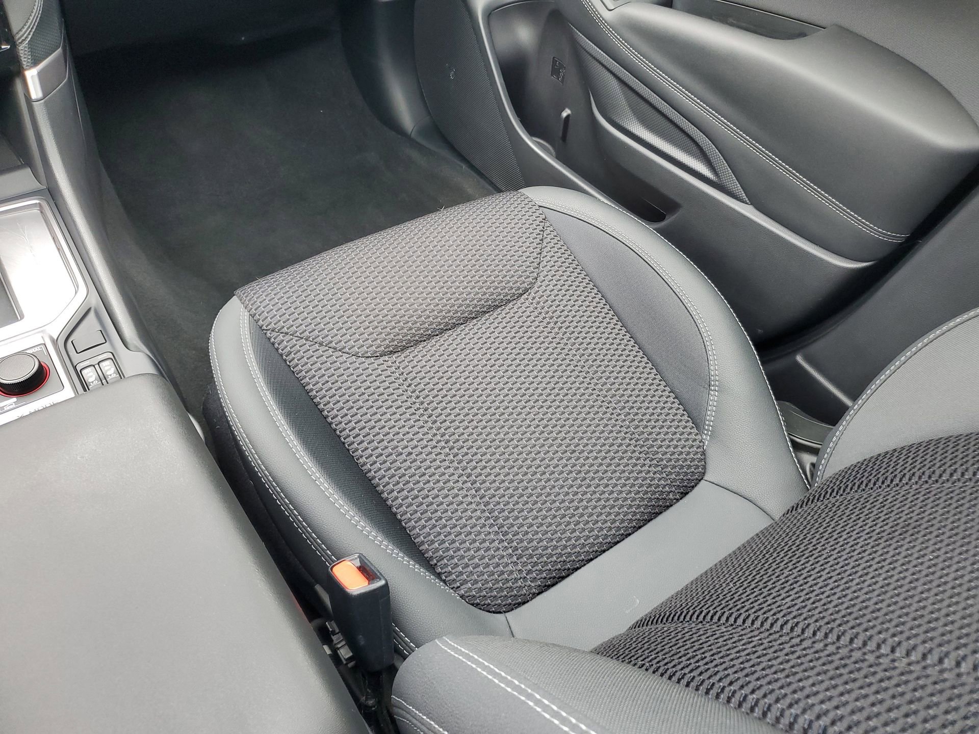 Used 2023 Subaru Forester Premium AWD/4WD image 16