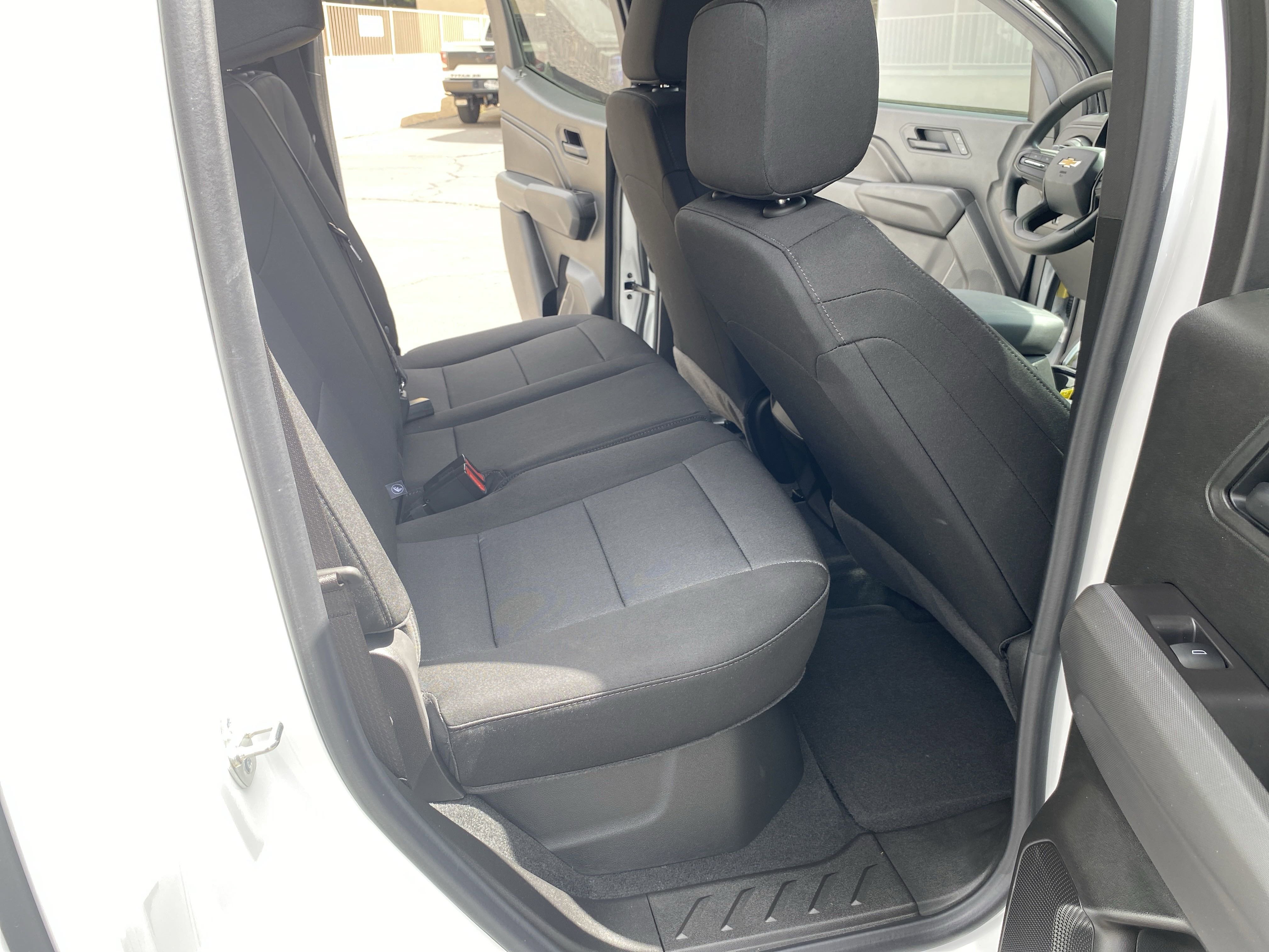 Used 2025 Chevrolet Colorado W/T image 21