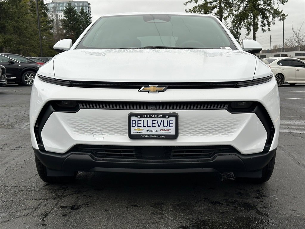 New 2026 Chevrolet Equinox EV LT image 8