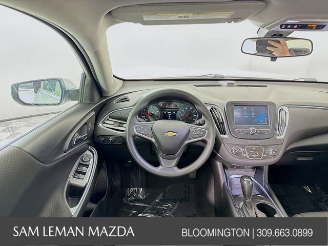 Used 2018 Chevrolet Malibu LT image 20