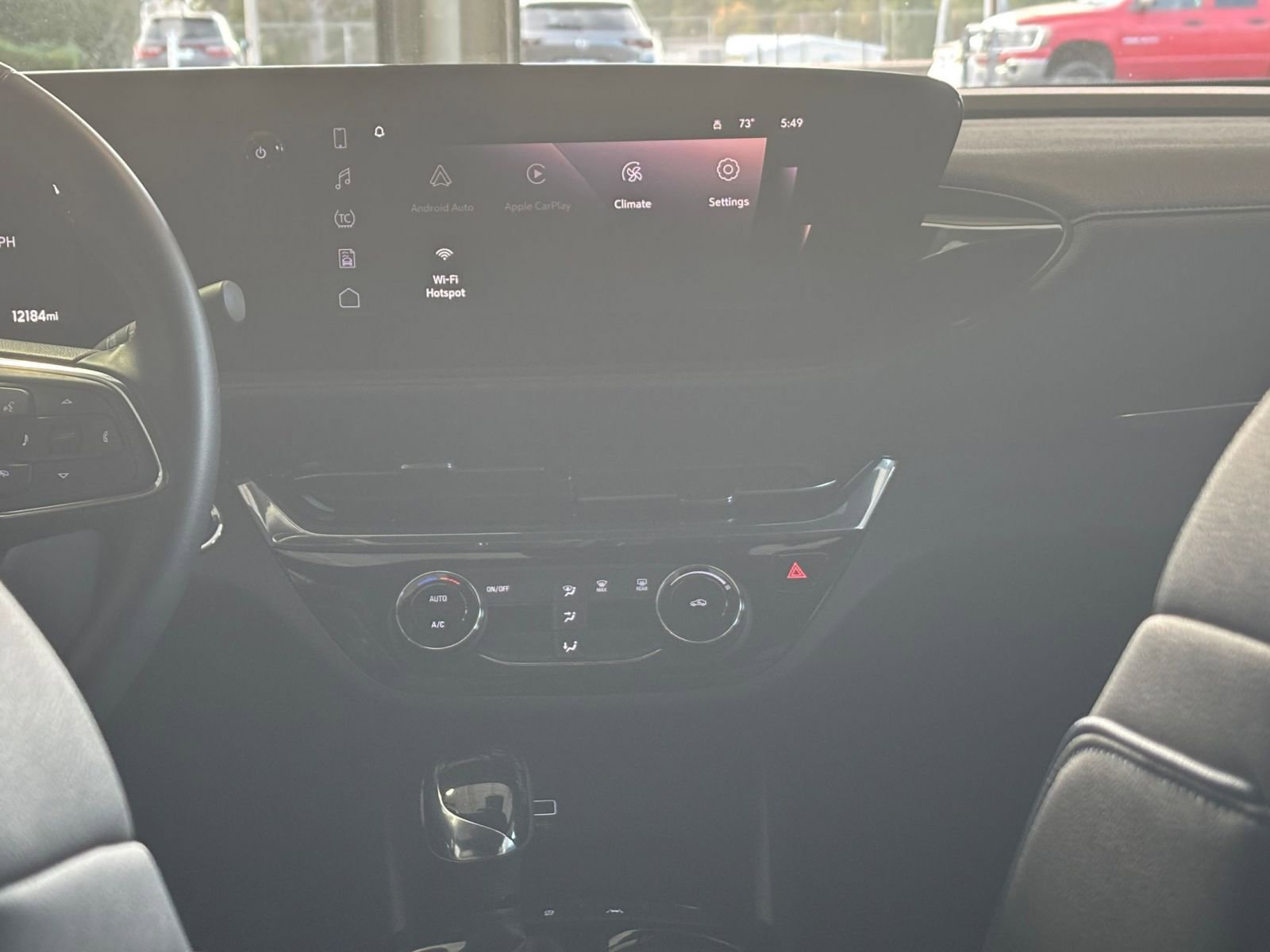 Used 2025 Buick Envista Sport Touring image 18